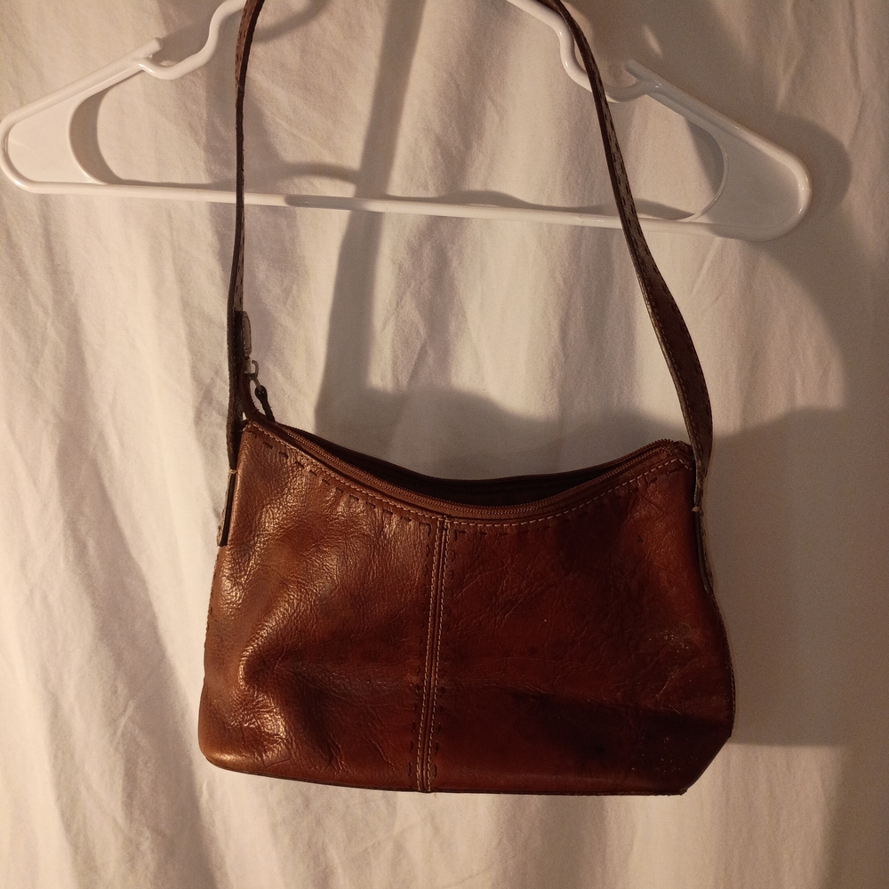 Fossil Rich Brown Leather Shoulder Bag - Picture 2 of 6